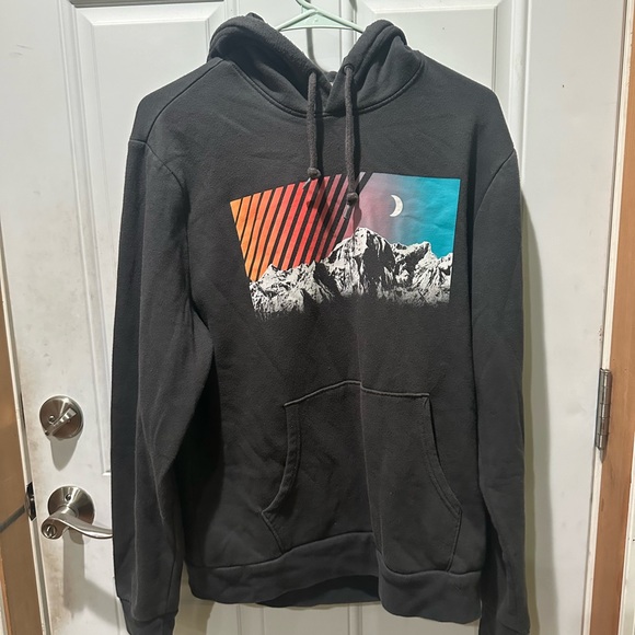 Old Navy Other - Old navy graphic sweater